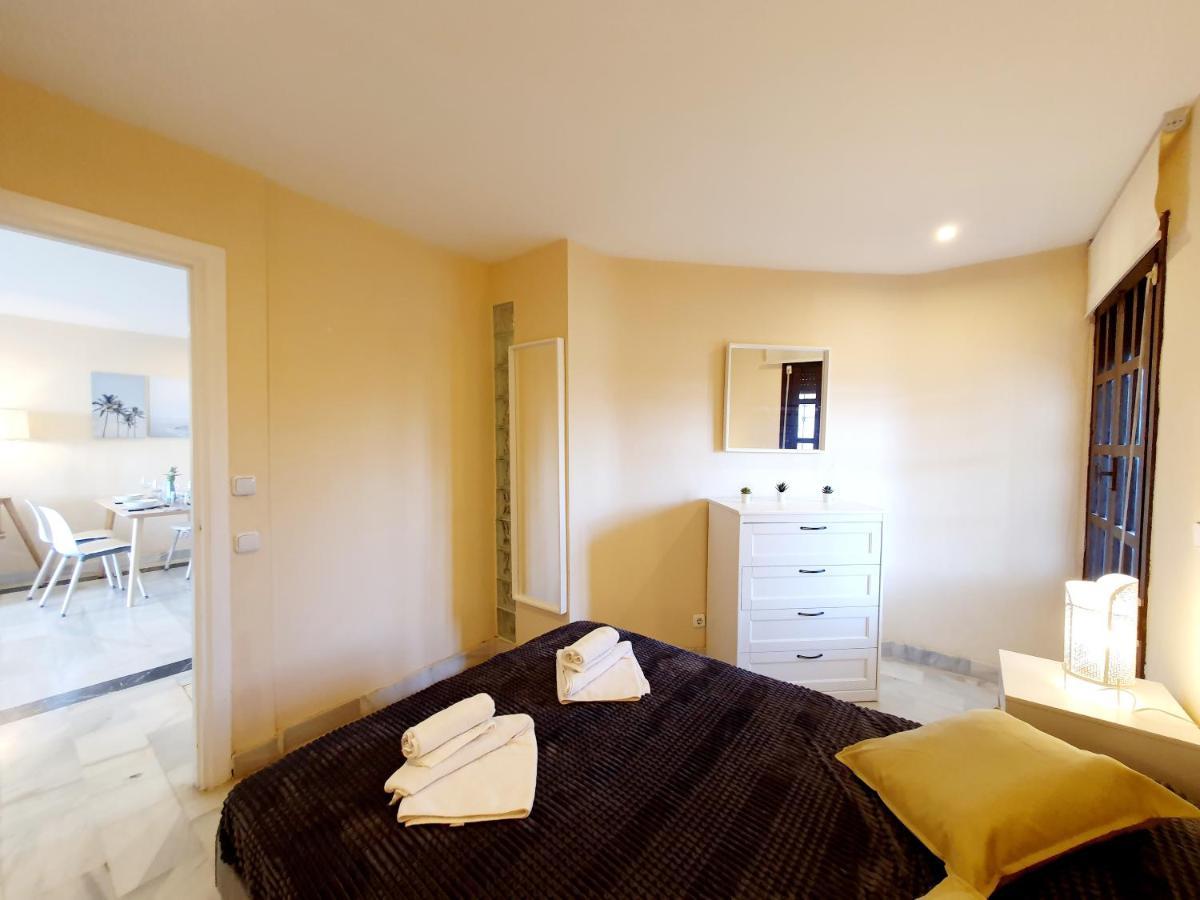 Cozy Apartment On The Beach Sitio de Calahonda المظهر الخارجي الصورة