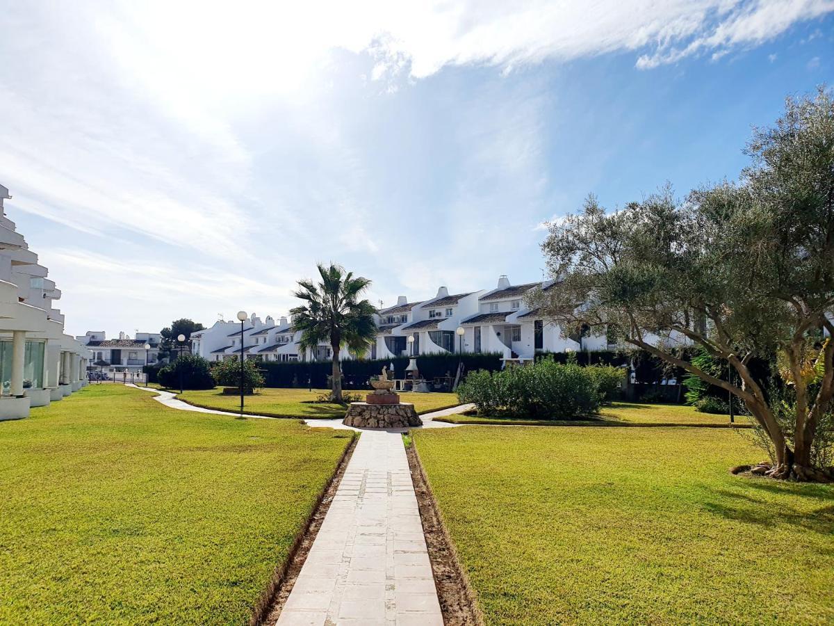 Cozy Apartment On The Beach Sitio de Calahonda المظهر الخارجي الصورة
