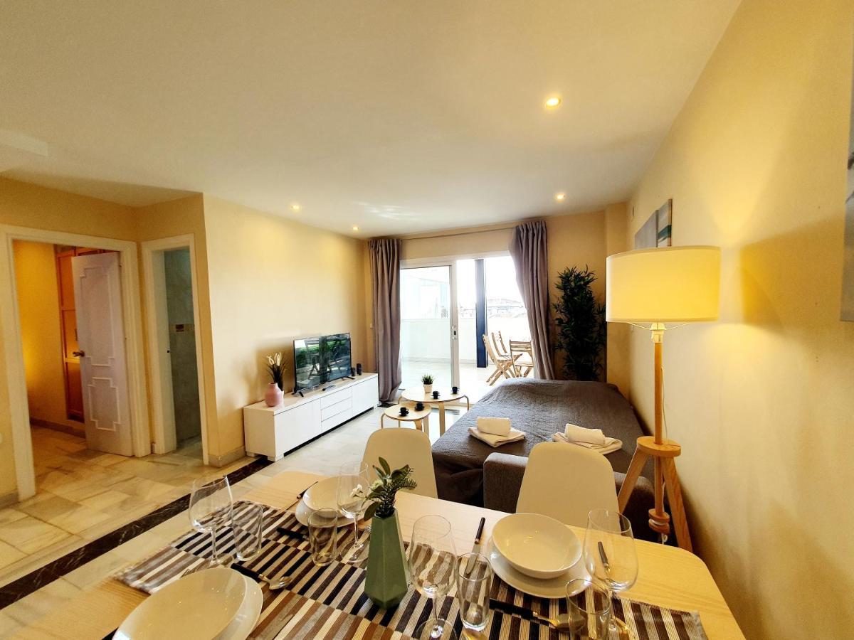 Cozy Apartment On The Beach Sitio de Calahonda المظهر الخارجي الصورة