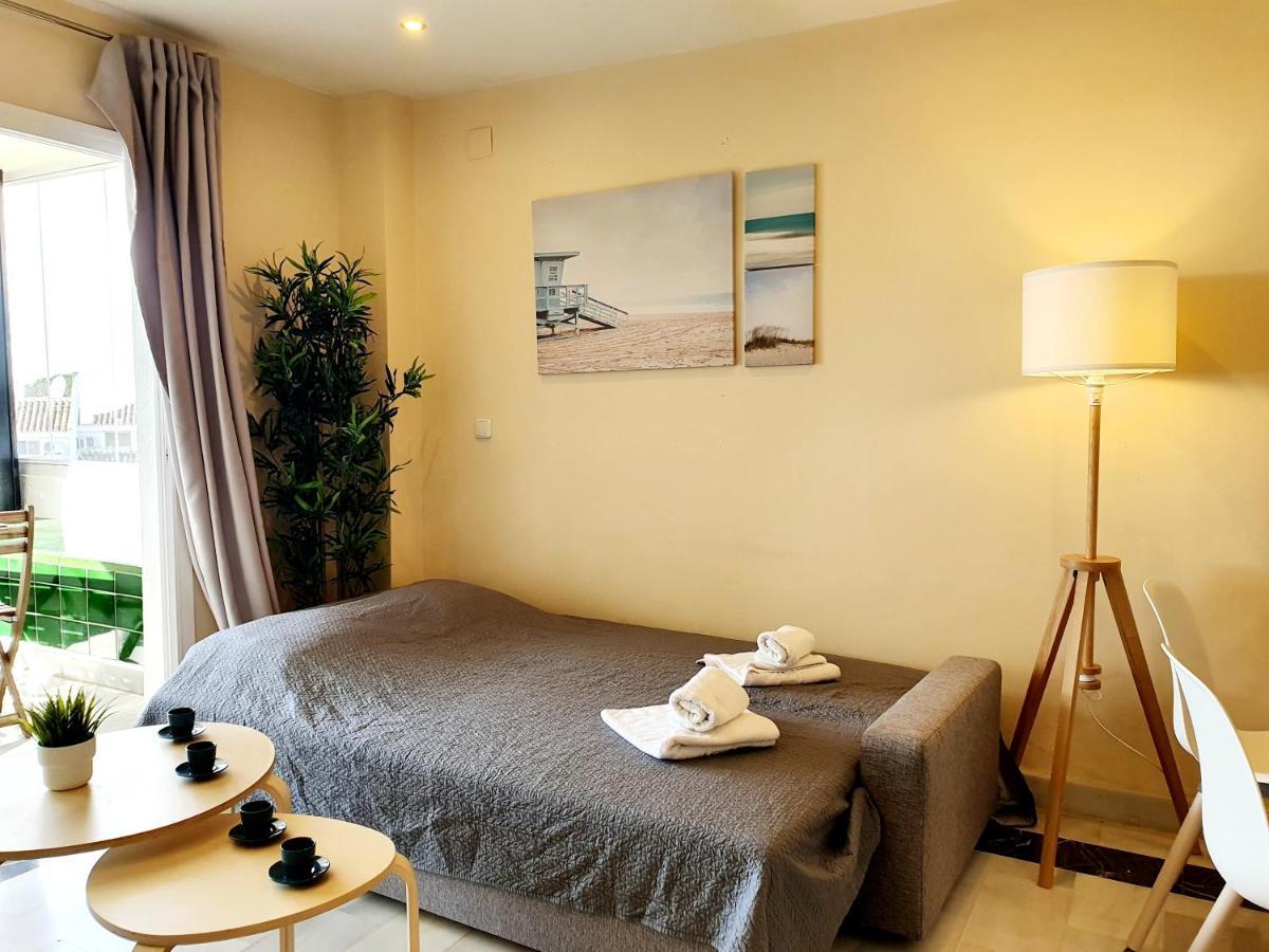 Cozy Apartment On The Beach Sitio de Calahonda المظهر الخارجي الصورة