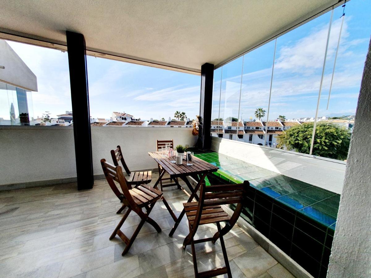 Cozy Apartment On The Beach Sitio de Calahonda المظهر الخارجي الصورة