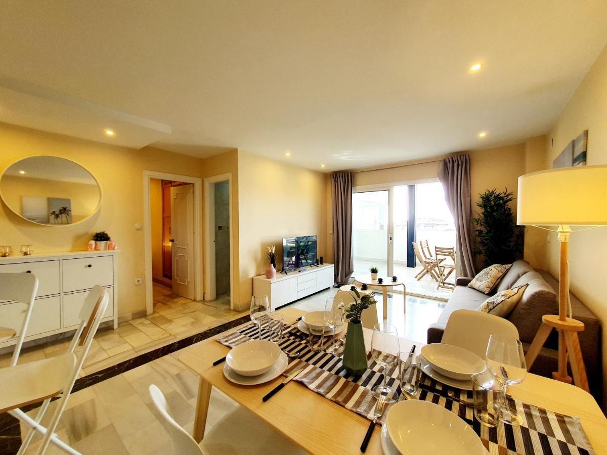 Cozy Apartment On The Beach Sitio de Calahonda المظهر الخارجي الصورة